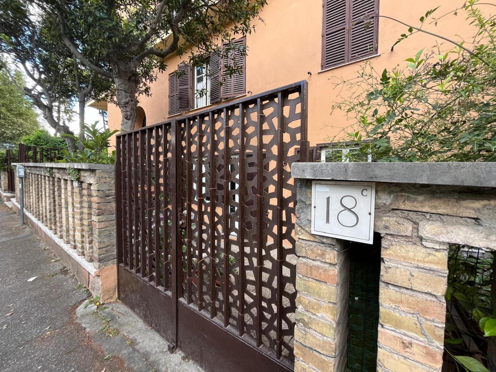 Casa Due Allori Roma Esterno foto